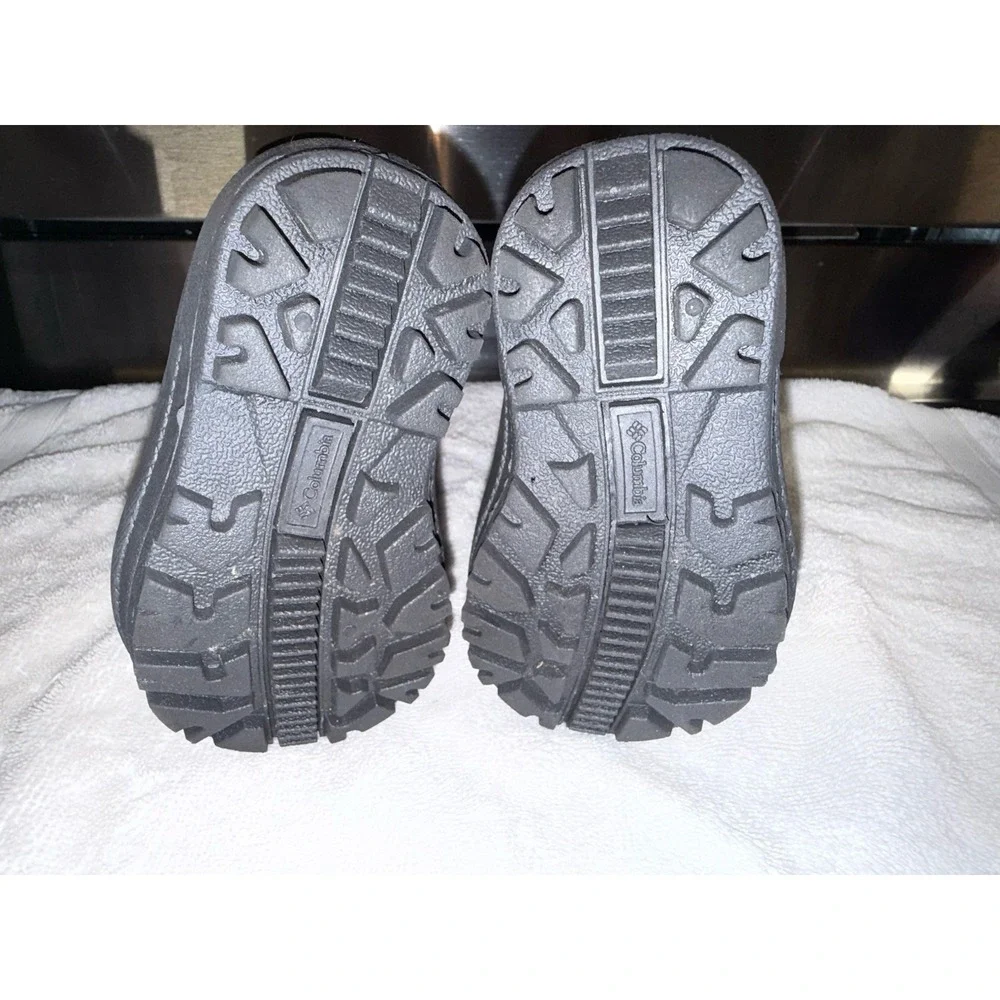 Columbia Powderbug Plus II Snow‎ Boot Little Kids / Youth Size 6 Purple Girls
